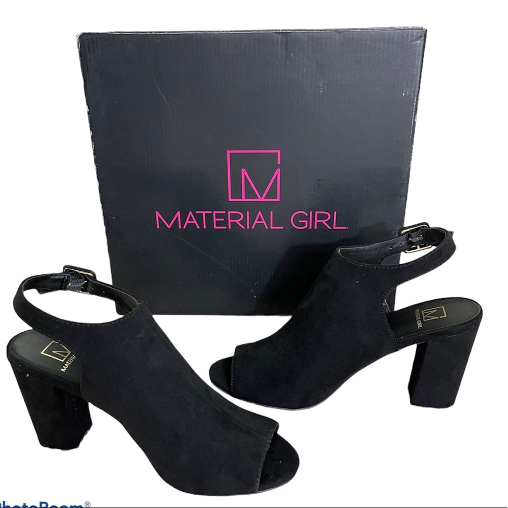 Material Girl NIB Black Peep Toe Block Heel Size 8